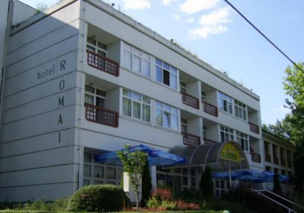 Romai Hotell Budapest Exteriör bild